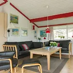 Vakantiehuis Eeske - 1km From The Sea By Interhome Hjørring