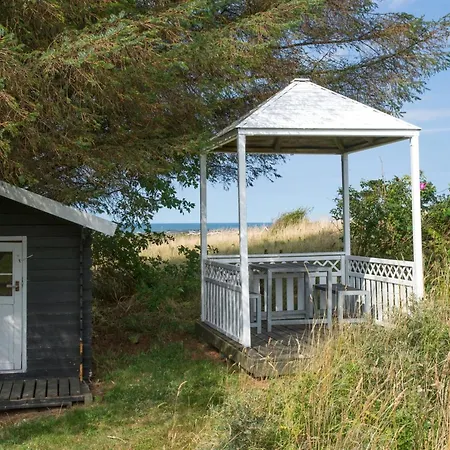 Eeske - 1km From The Sea By Interhome *