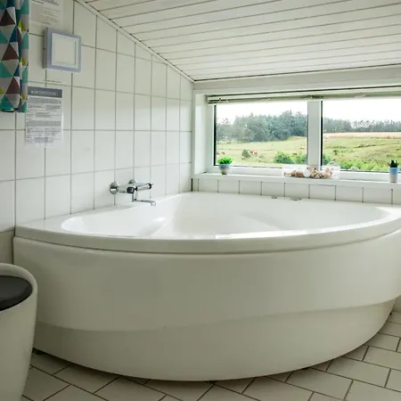 Eeske - 1km From The Sea By Interhome Hjørring